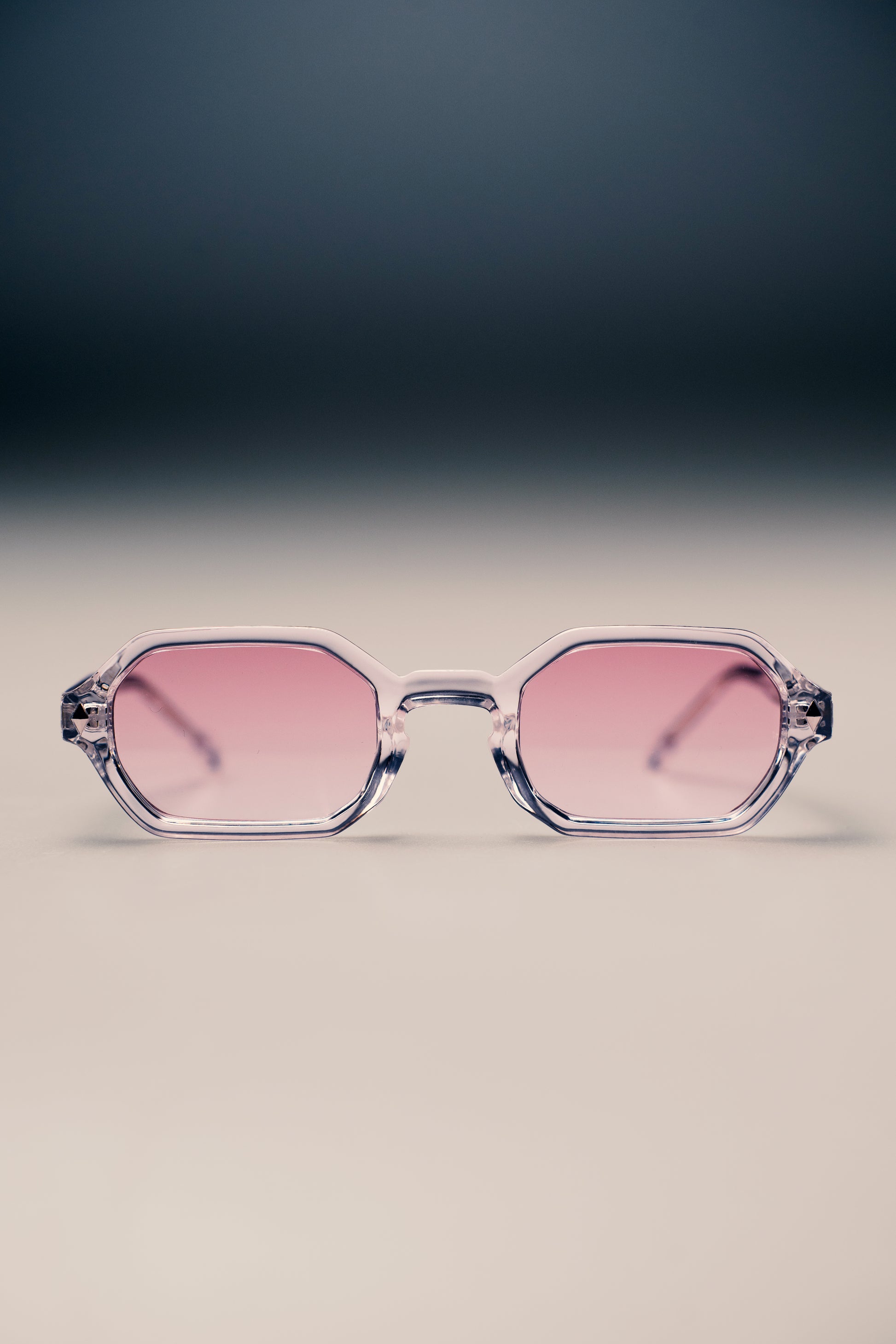Noir Pink